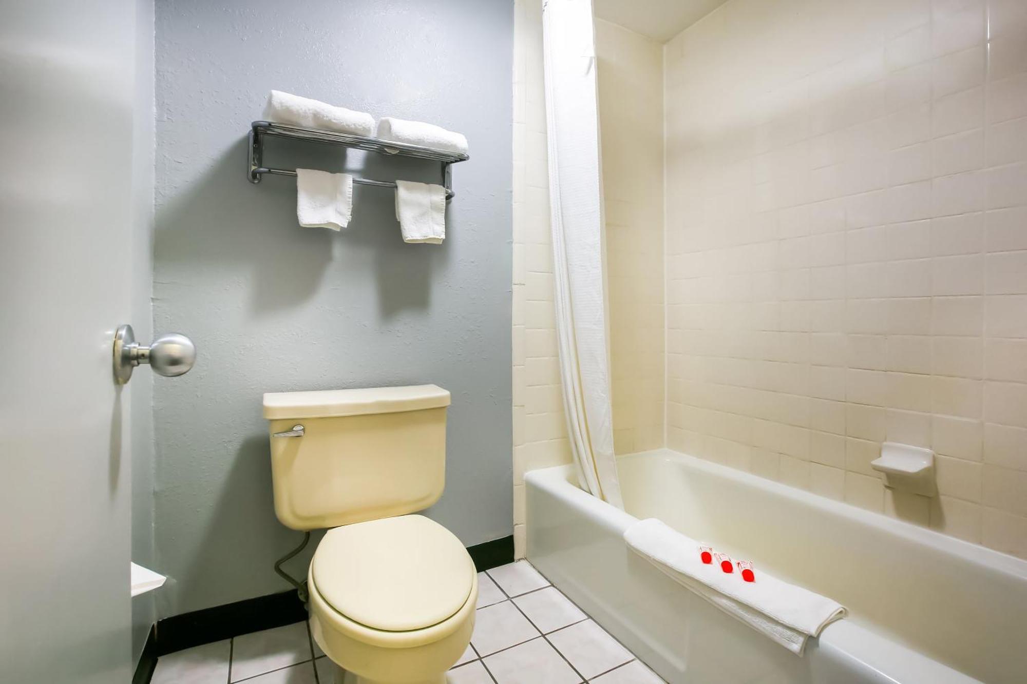 Oyo Hotel Texarkana North Heights Ar Hwy I-30 ภายนอก รูปภาพ
